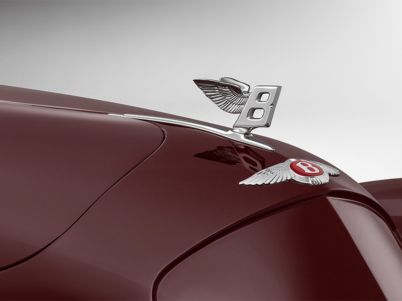إحياء سيارة  BENTLEY CORNICHE الأسطورية من جديد